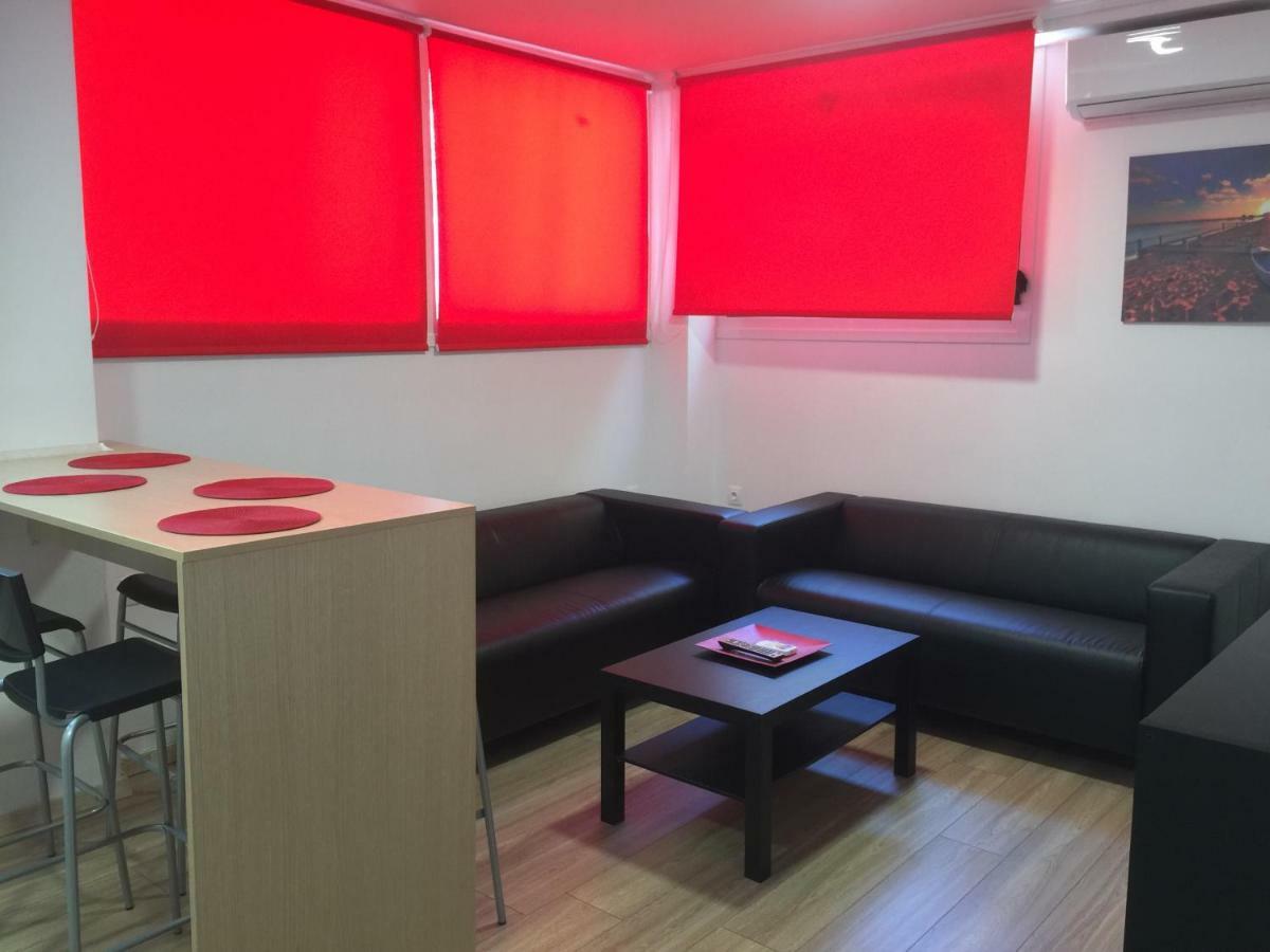 Loutraki Hostel Екстериор снимка