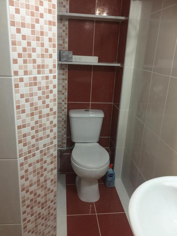 Loutraki Hostel Екстериор снимка